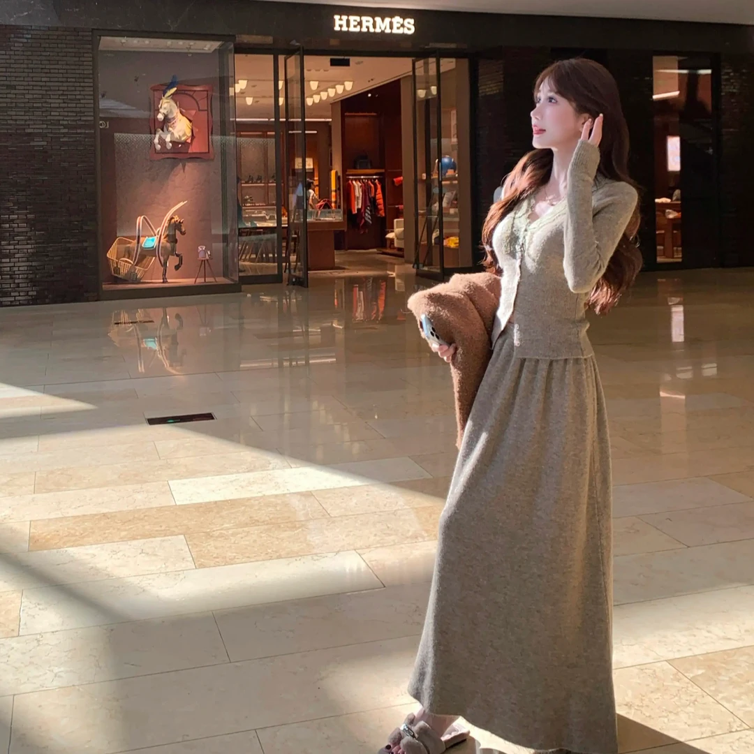 韩系秋冬穿搭蕾丝v领拼接开衫毛衣法式气质半身裙套装