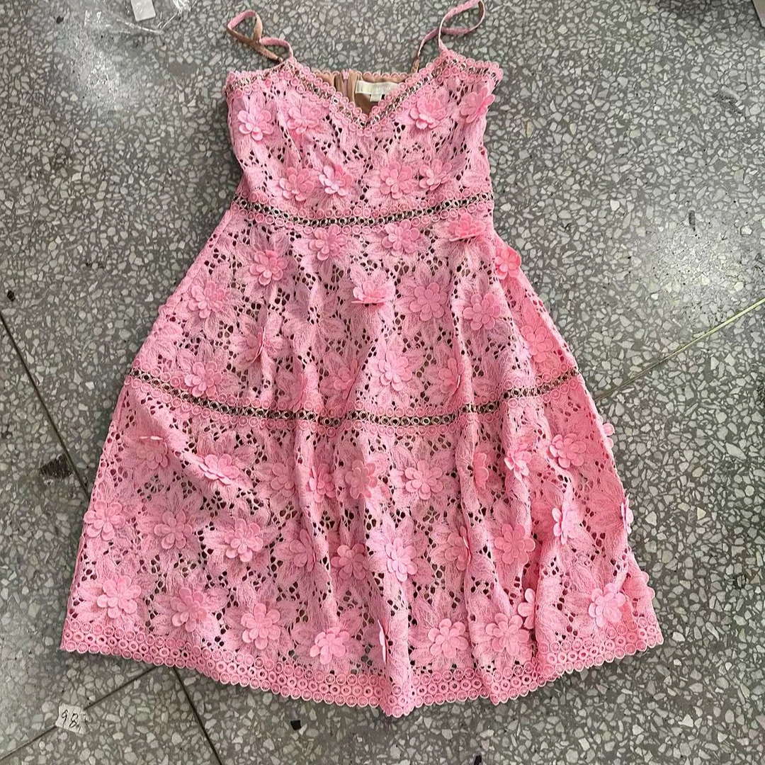 《兵哥外贸》粉色花朵连衣裙 发一件