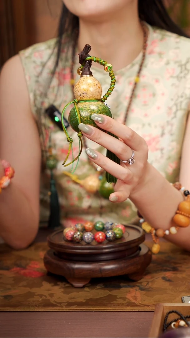 99易林高端工艺大漆酒葫芦--178