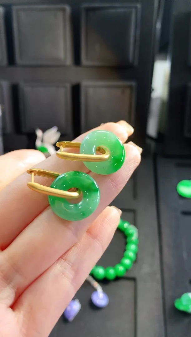 【闪购商品】翡翠耳饰18K金镶嵌耳饰