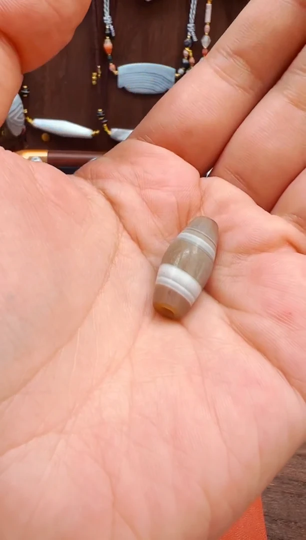 玛瑙/玉髓颈饰未镶嵌【 肖钟出品 】配珠