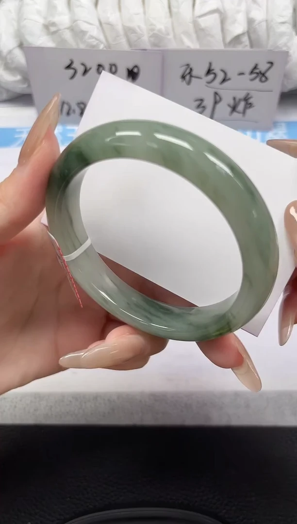 未镶嵌手镯石英岩玉253-60/61