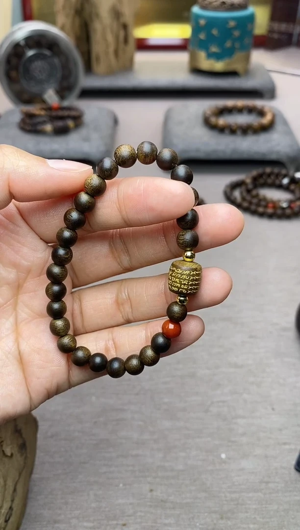 【闪购商品】沉香手串富森红土0.6+五条+配饰沉水单圈