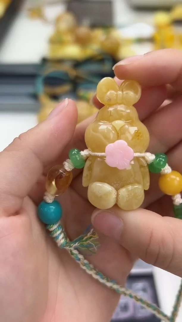 裸石琥珀未镶嵌琥珀蜜蜡吊坠