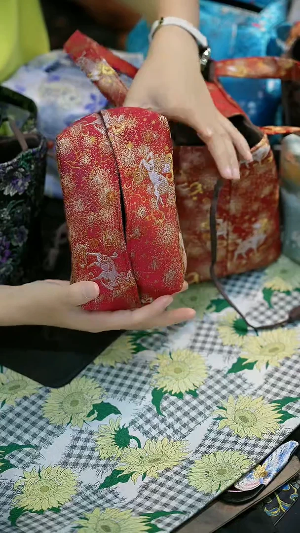 搬迁在即 茶席清仓中