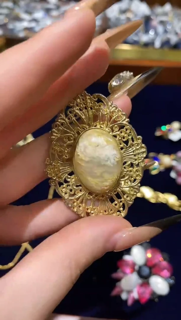 纯铜合金琉璃楚楚珠宝中古甄选不退换