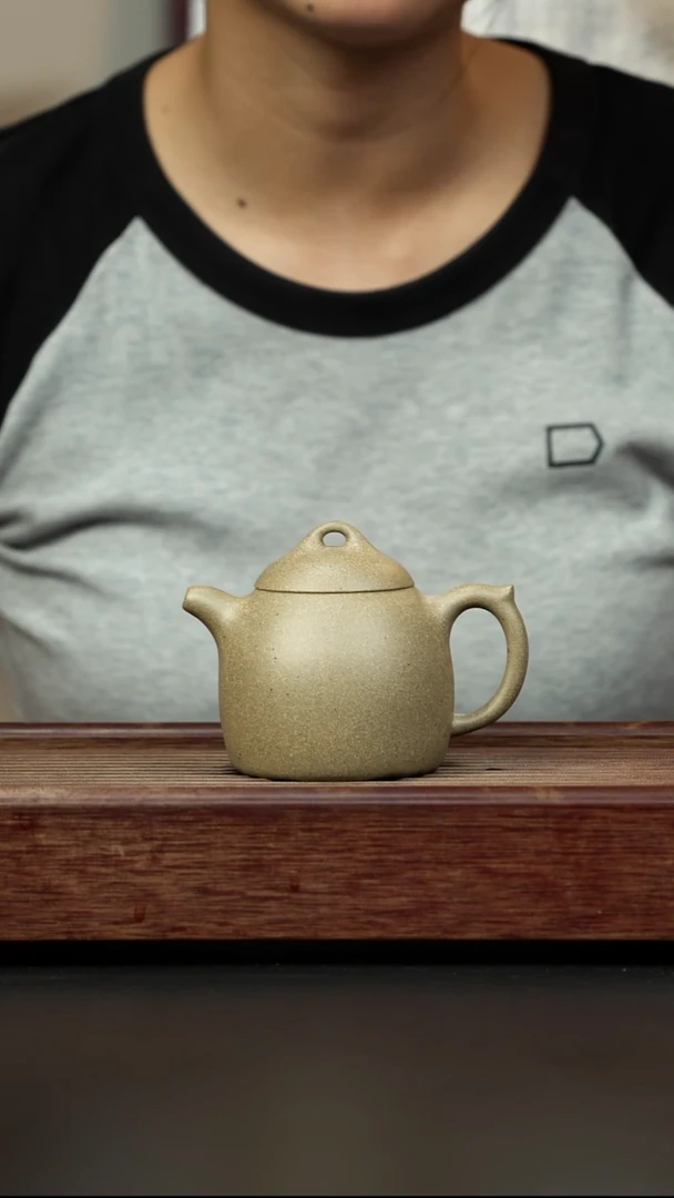 紫砂茶壶青段秦权