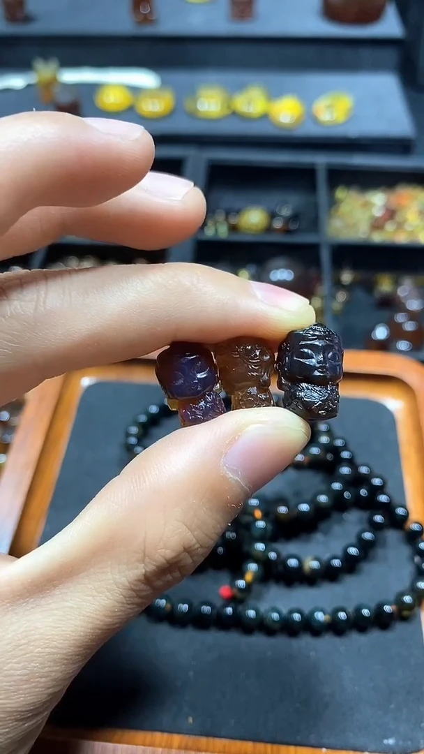 琥珀颈饰未镶嵌天然缅甸琥珀手串