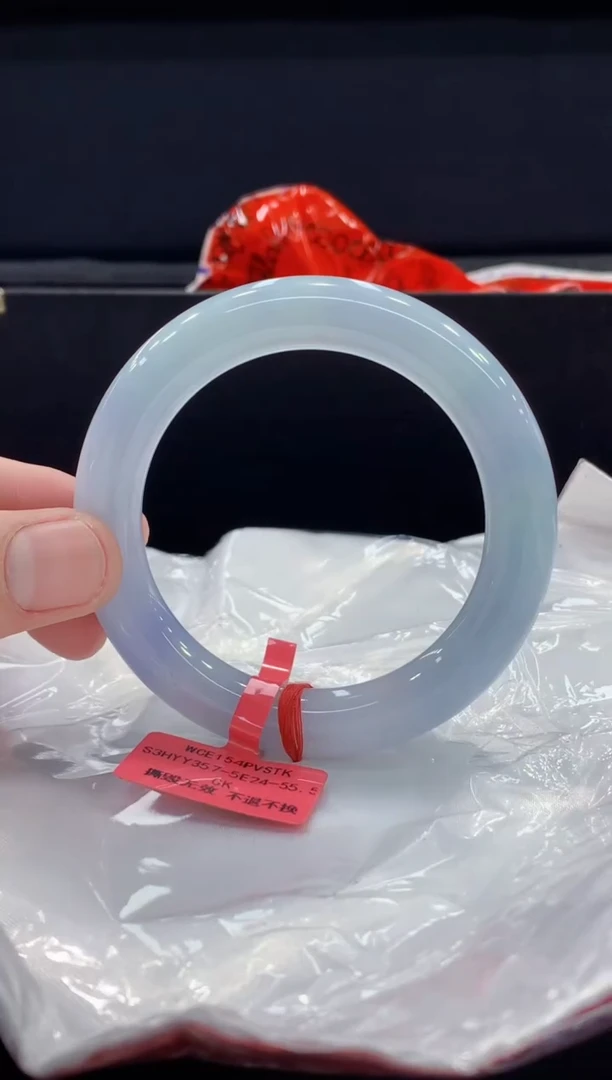 未镶嵌手镯翡翠翡翠手镯