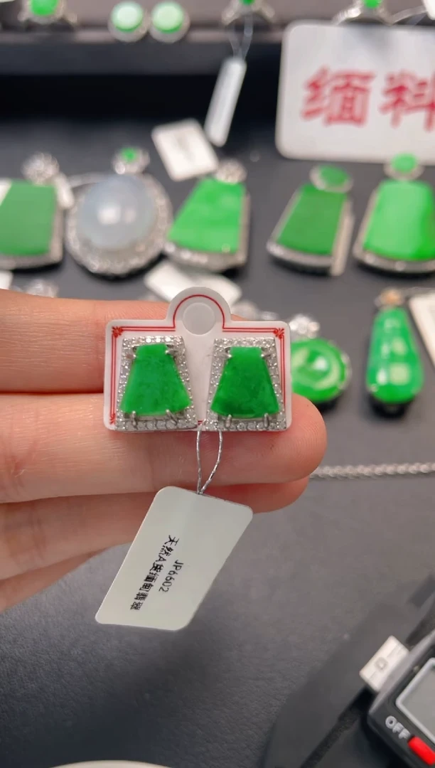 吊坠(不含链)银S925镶嵌翡翠耳钉