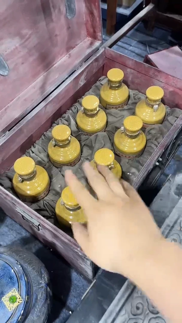 陶瓷所见即所得；摆件