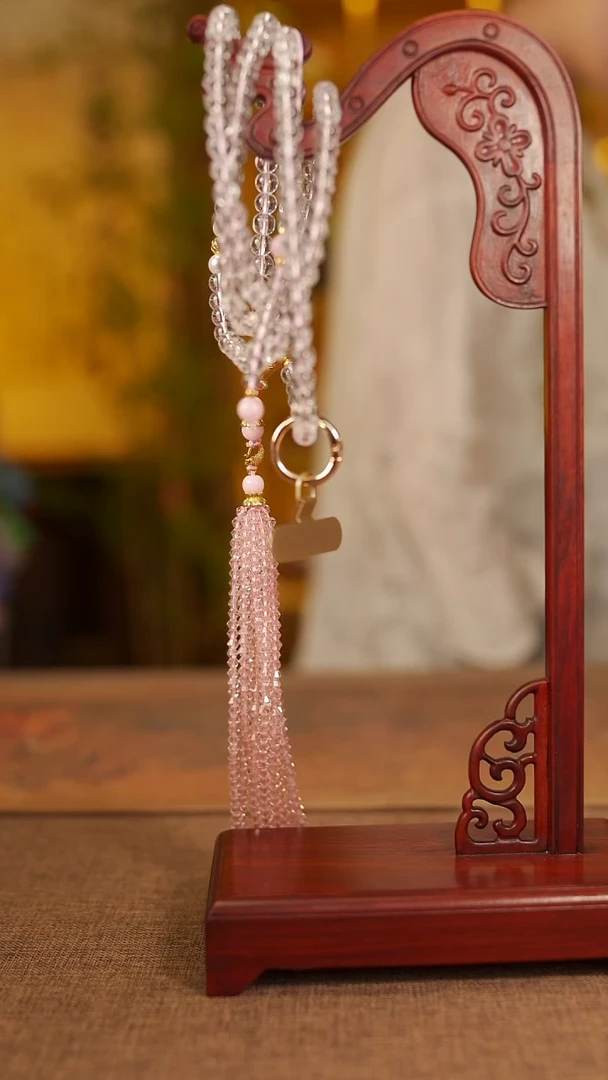 481宴禾堂精工手机斜挎链----89