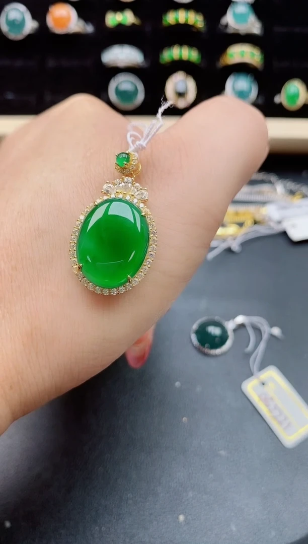 【闪购商品】翡翠吊坠(赠链)银S925镶嵌805505