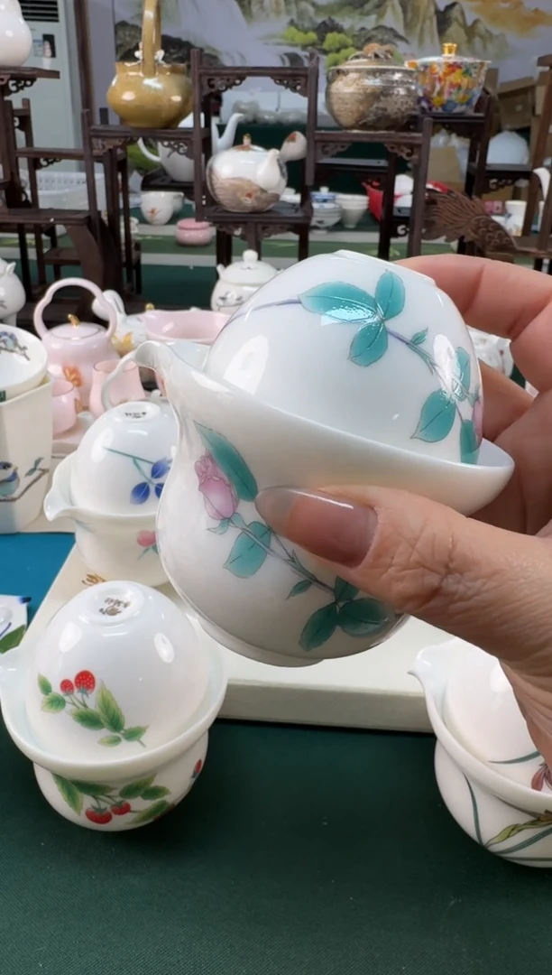 【闪购商品】瓷器 ······.......