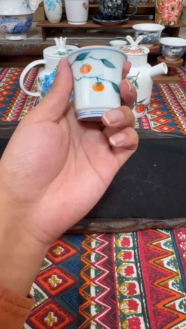 摆件景德镇高温釉下陶瓷