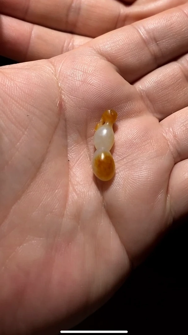 未镶嵌和田玉挂件HLW1107-3