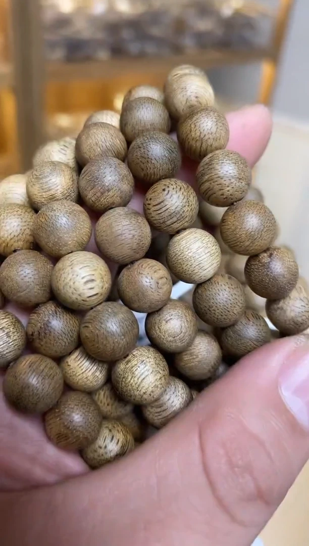 【闪购商品】沉香手串文莱圆珠单圈1.1多样性发其一