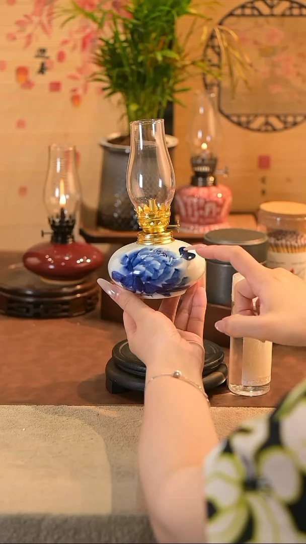 景德镇陶瓷油灯摆件