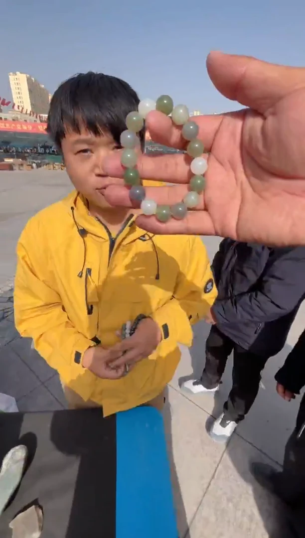 未镶嵌和田玉挂件和田玉