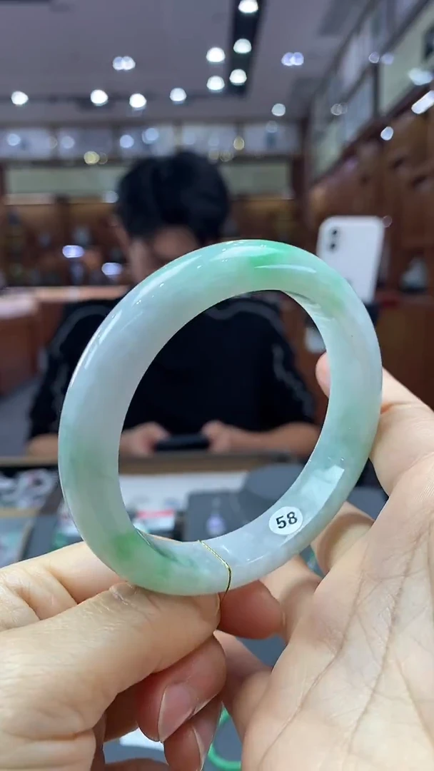 未镶嵌手镯翡翠58手镯