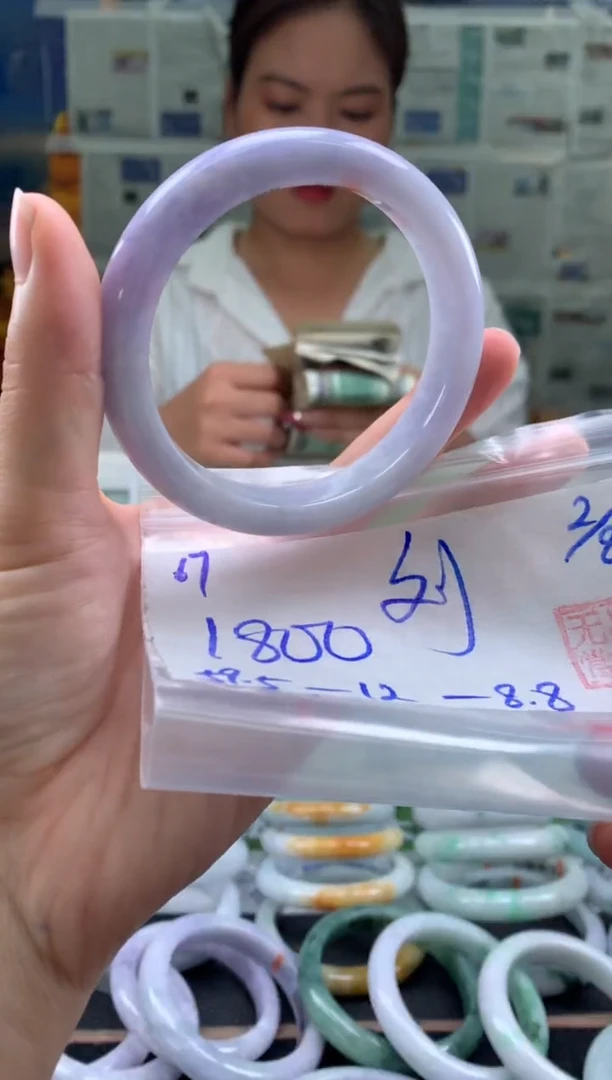 翡翠手镯未镶嵌刘*姐翡翠手镯 下单联系小耳机#67