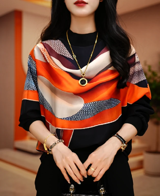 爱马丝巾-高端长袖时尚上衣女显瘦显白百搭印花圆领减龄