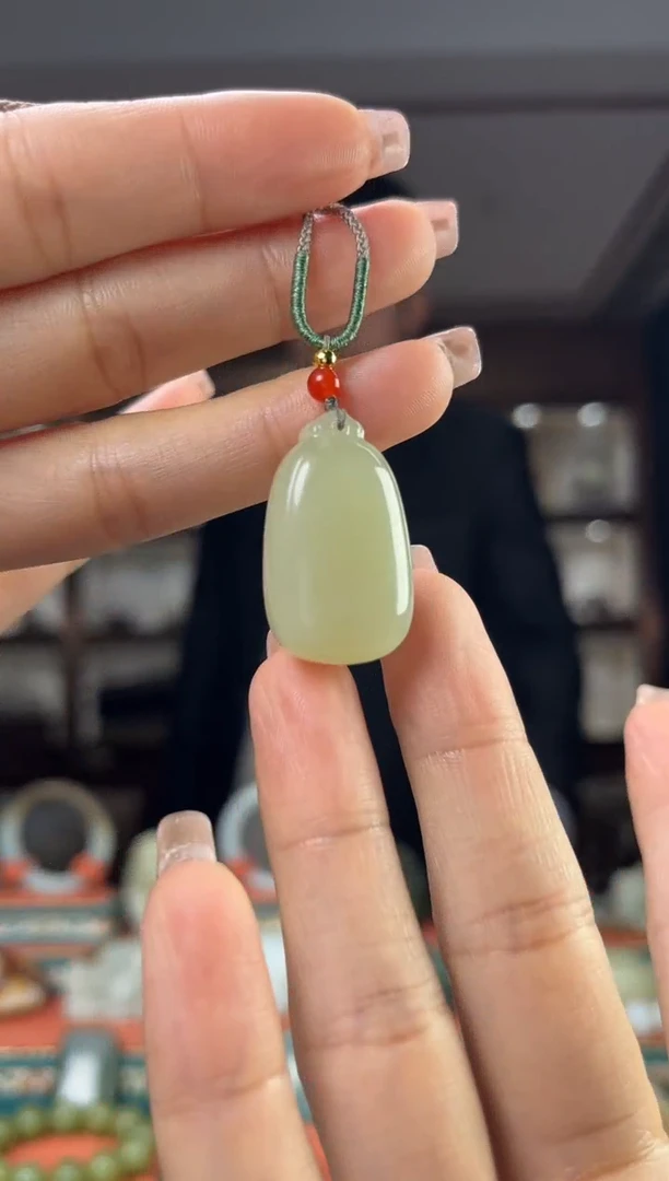 【闪购商品】和田玉颈饰未镶嵌佩佩