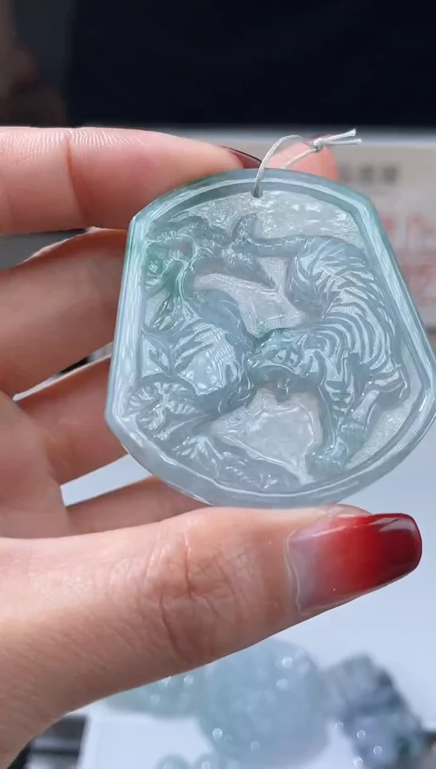 【闪购商品】定制翡翠未镶嵌不退不换CMH1件-A