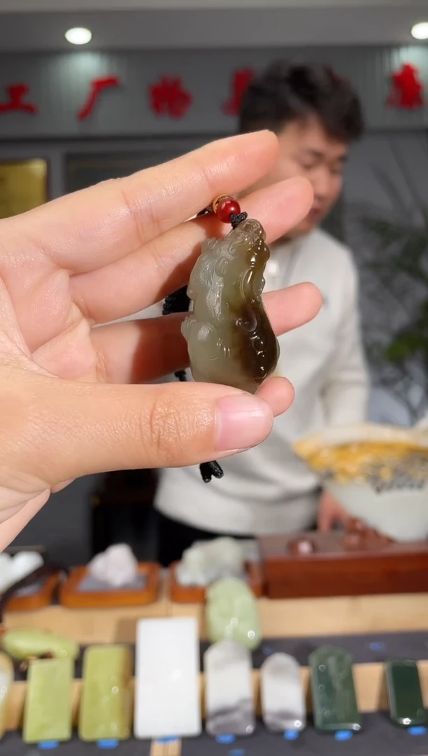 【闪购商品】和田玉颈饰未镶嵌拍一发一 多样性发货