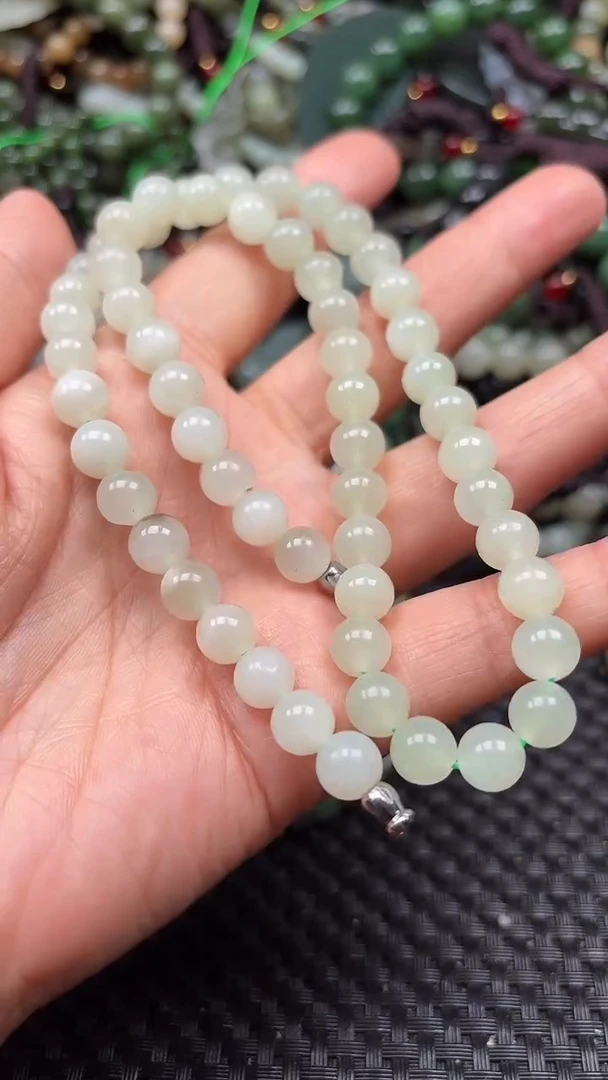 【闪购商品】和田玉颈饰未镶嵌.