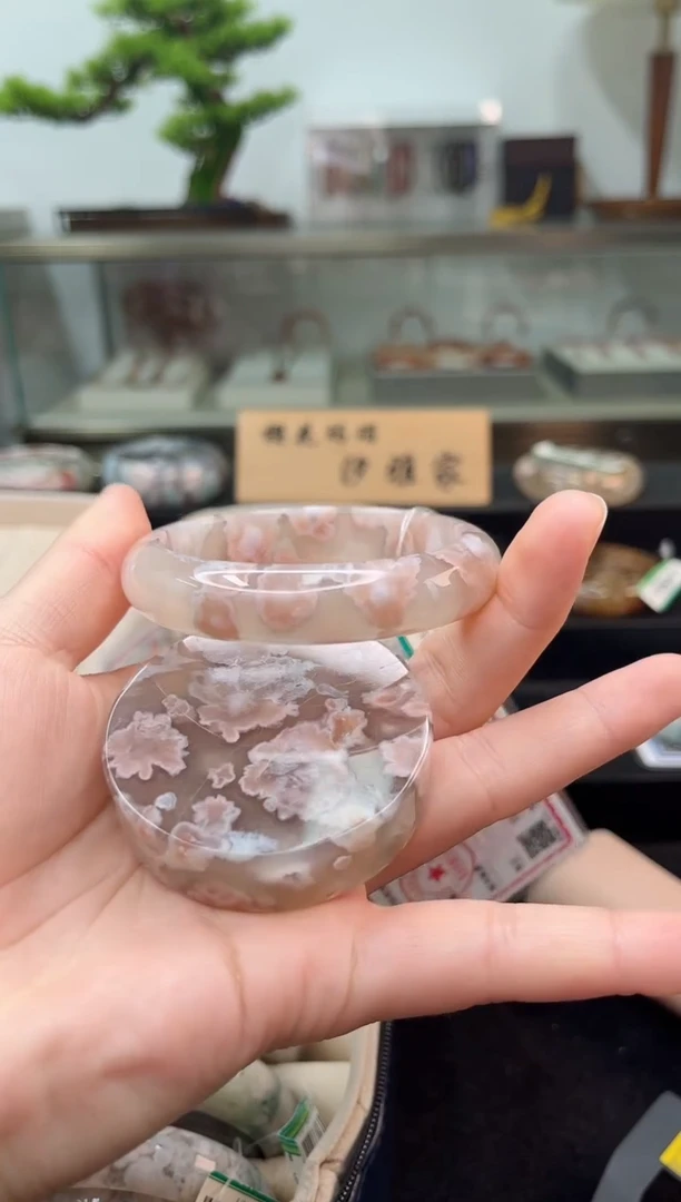 未镶嵌手镯石英质玉56圈口（赠品镯心）2s0620