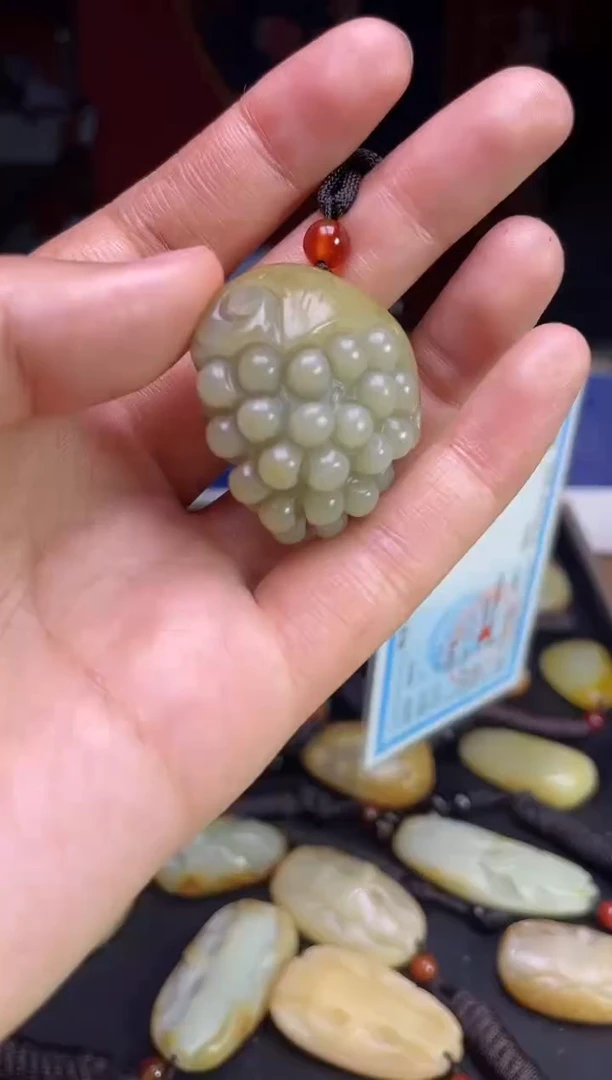 颈饰未镶嵌和田玉123