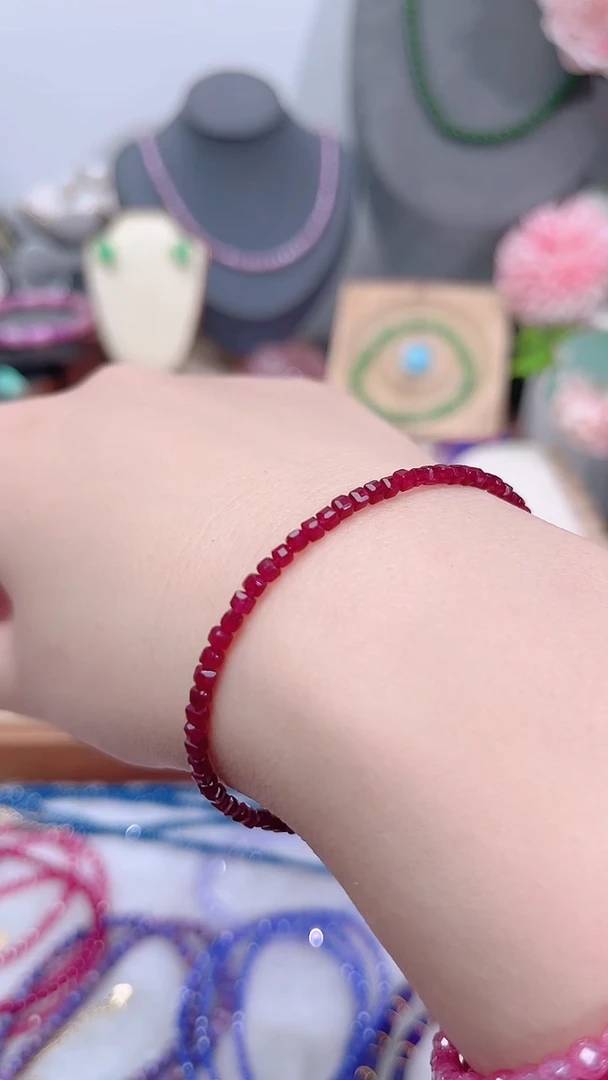 银S925镶嵌手链红宝石姨妈56