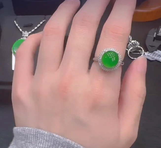 天然翡翠A货18K金镶