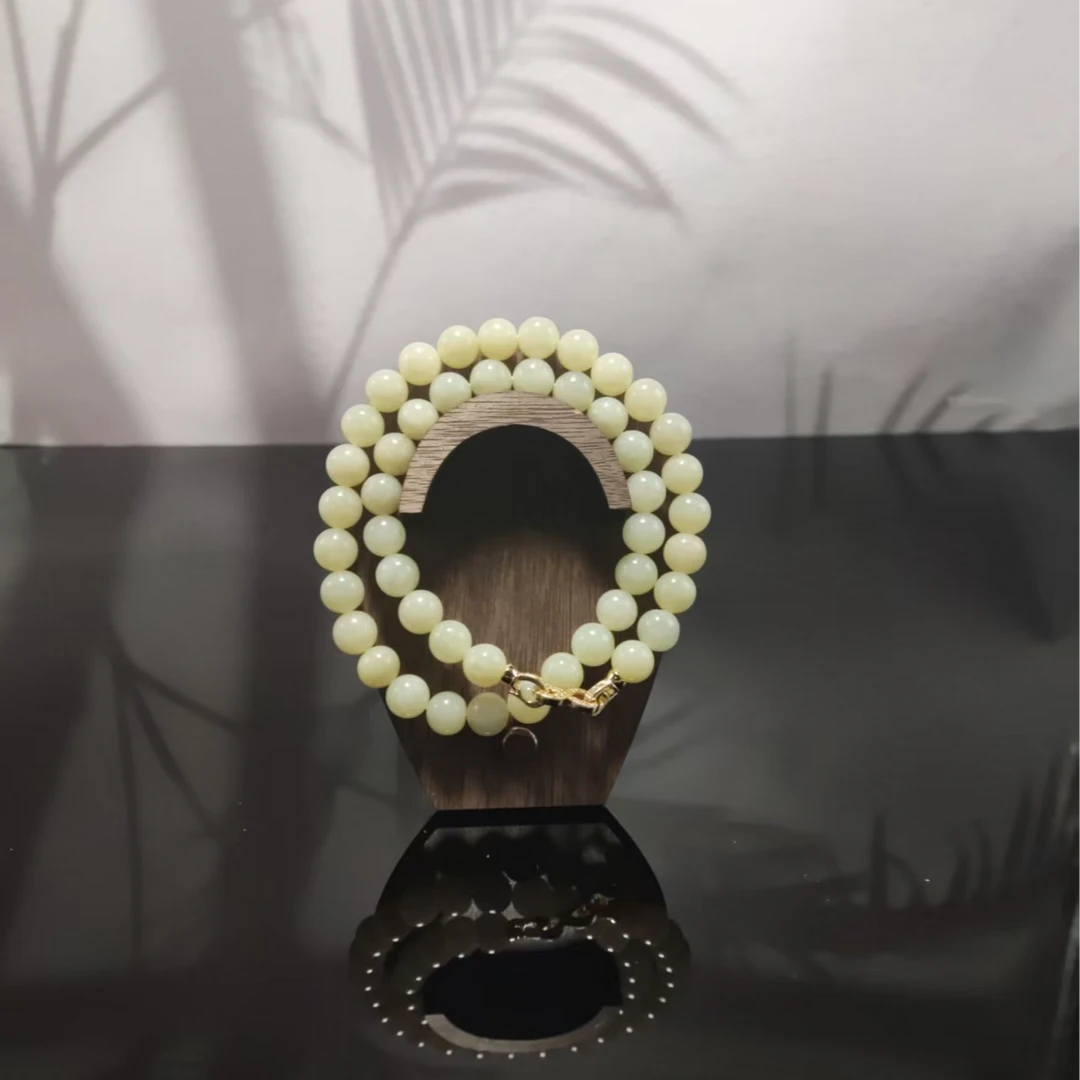 和田玉黄口圆珠项链（卡10）8888