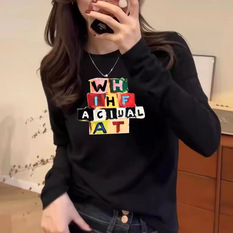 2025秋冬新款时尚百搭字母圆领长袖T恤休闲打底衫上衣7062长45