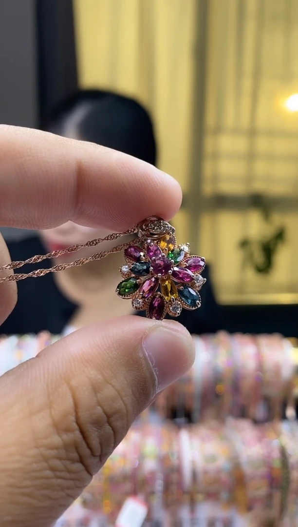 【闪购商品】碧玺吊坠银S925镶嵌354354354354