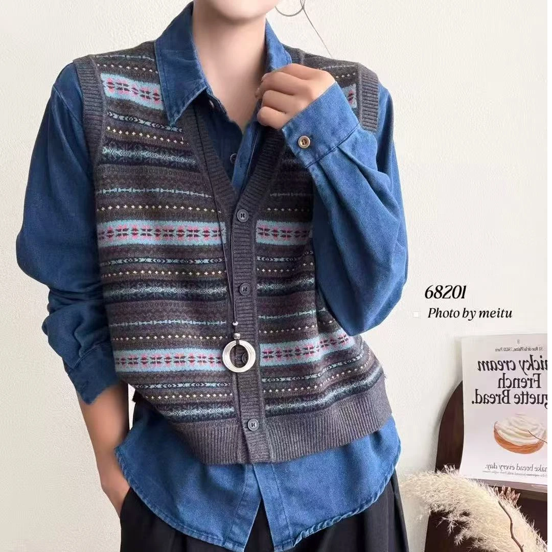 【苗姐优选】假两件复古提花厚款冬季针织上衣69201