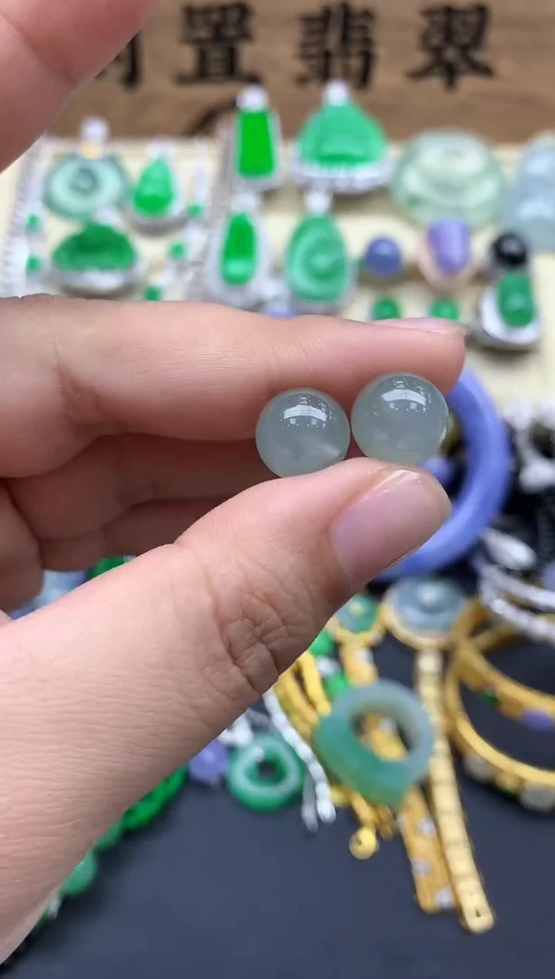 翡翠未镶嵌颈饰222-春日珠宝