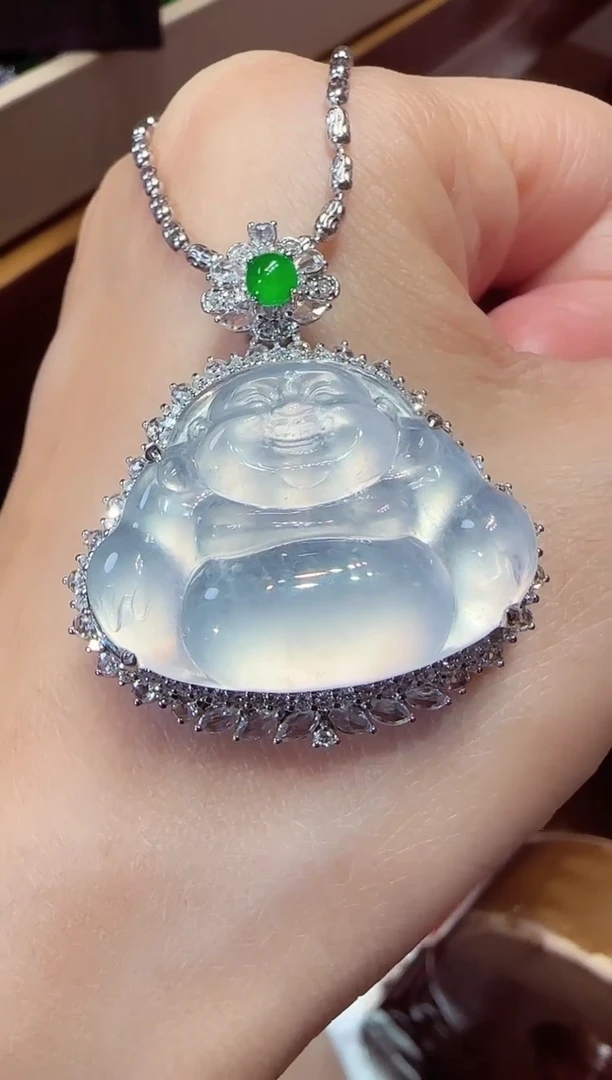 【闪购商品】翡翠吊坠(不含链)18K金镶嵌佛公