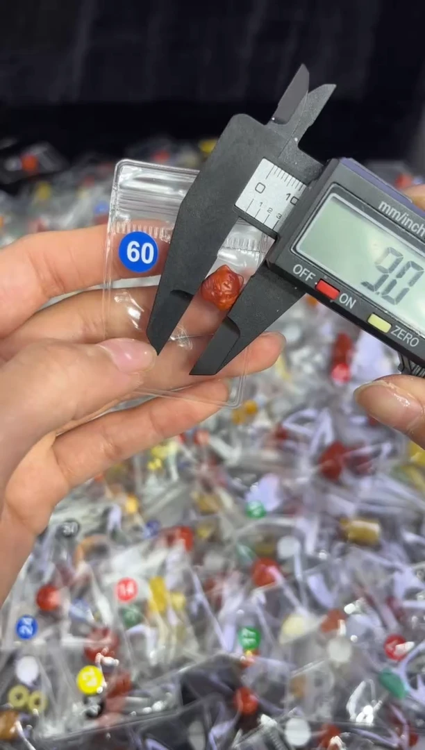 未镶嵌1南红玛瑙多样性发货