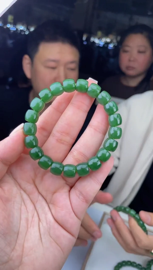 【闪购商品】定制和田玉天然和田玉多样性发其一