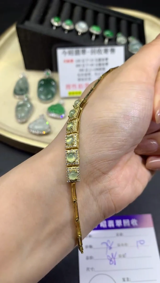 【闪购商品】翡翠手链银S925镶嵌100天然A货翡翠