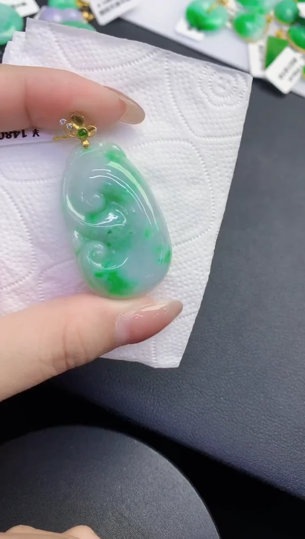 颈饰未镶嵌翡翠缅甸天然翡翠a货