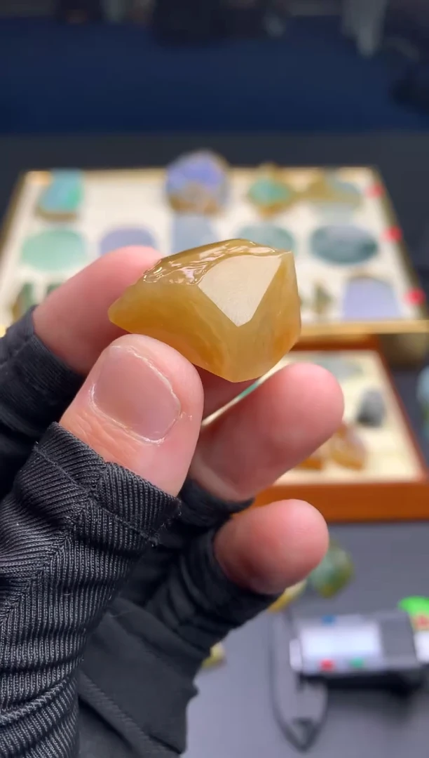 【闪购商品】定制翡翠未镶嵌