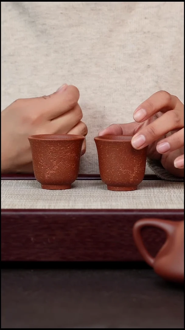 茶杯紫砂梅花杯一对