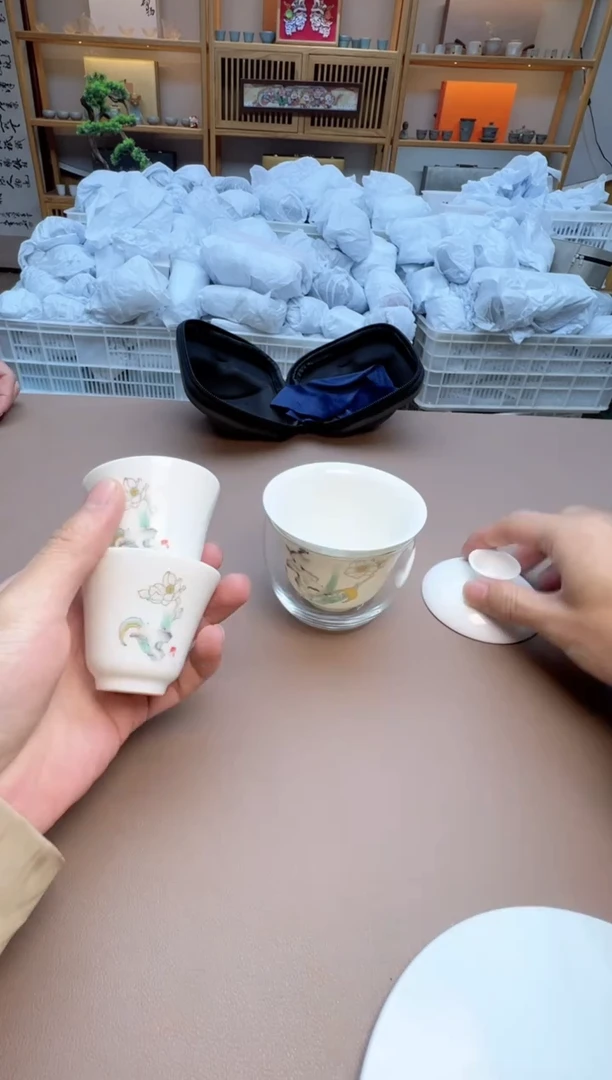 【闪购商品】摆件瓷制品S1111111111111