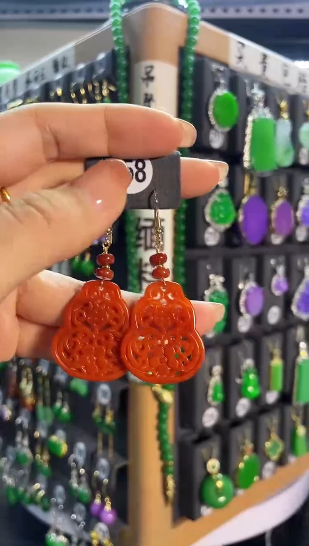 【闪购商品】翡翠耳饰银S925镶嵌158...