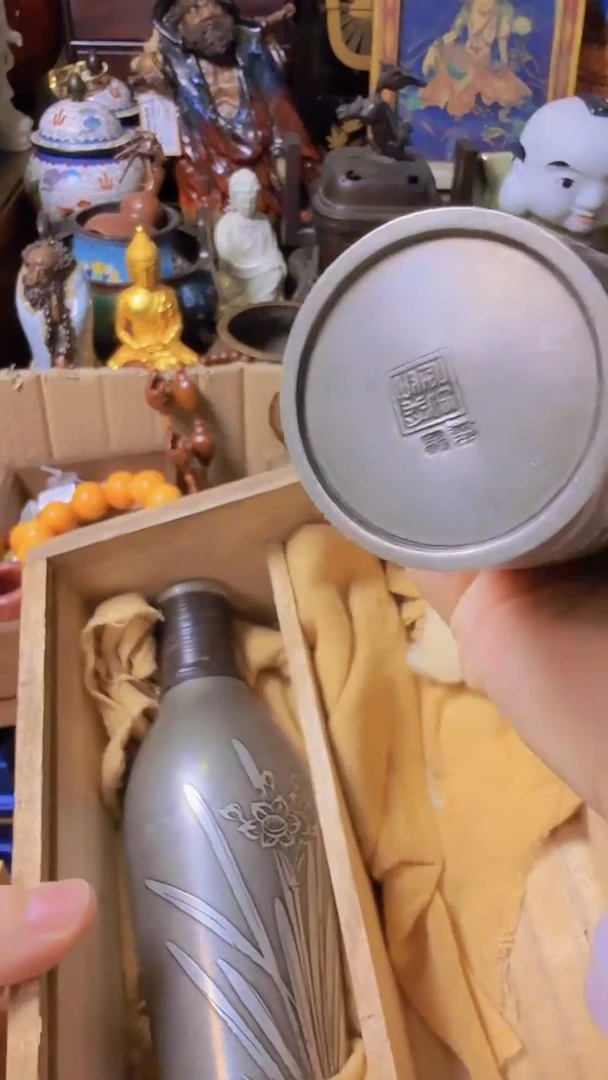 回流直播间手把件瓷器