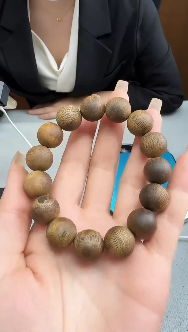 沉香手串1521白棋圆珠单圈多样性发一
